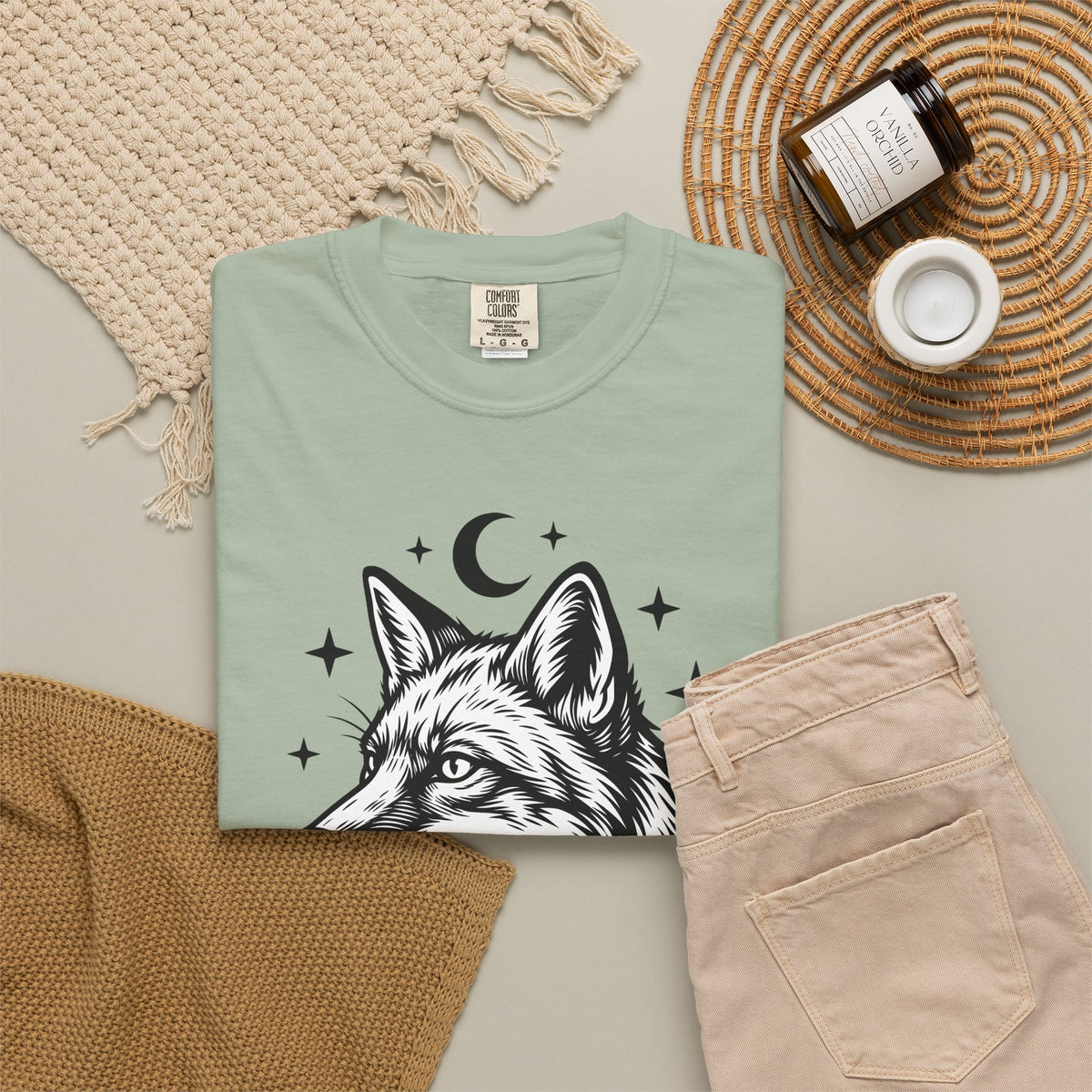 Wolf Portrait T-Shirt Boho Chic Fauna Gift Women Sketch T-Shirt Canine T-Shirt Bohemian Fan Drawing Design Graphic Creature Illustration Graphic