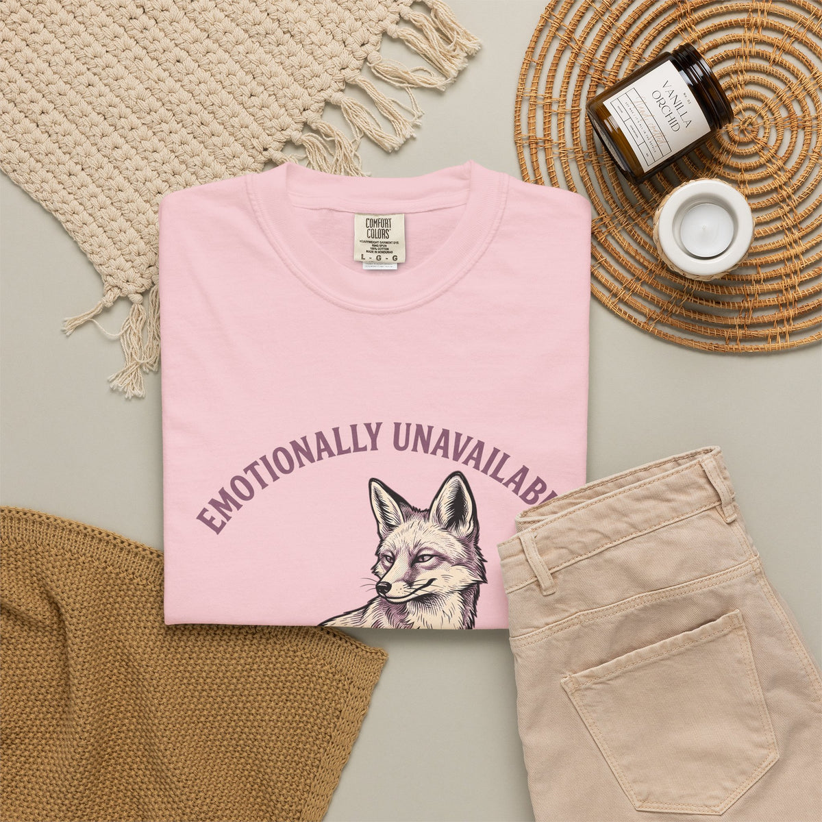Fox Funny Animal Gift Hand Drawn Fox Humor Fan Illustrated Wildlife Vintage Arched Text T-Shirt