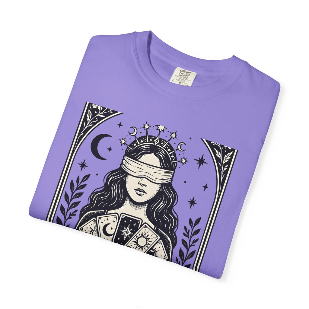 Tarot Card Reader T-Shirt Boho Chic Spiritual Gift Women Mystical T-Shirt Fortune Teller T-Shirt Bohemian Enthusiast Esoteric Graphic Spiritual