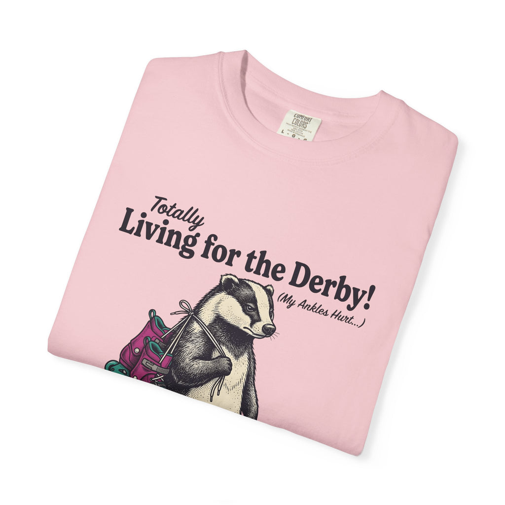 Badger Roller Skates T-Shirt Funny Pet Gift Women Retro T-Shirt Roller Skating T-Shirt Humor Fan Vintage T-Shirt Animal Graphic Sketch Creature