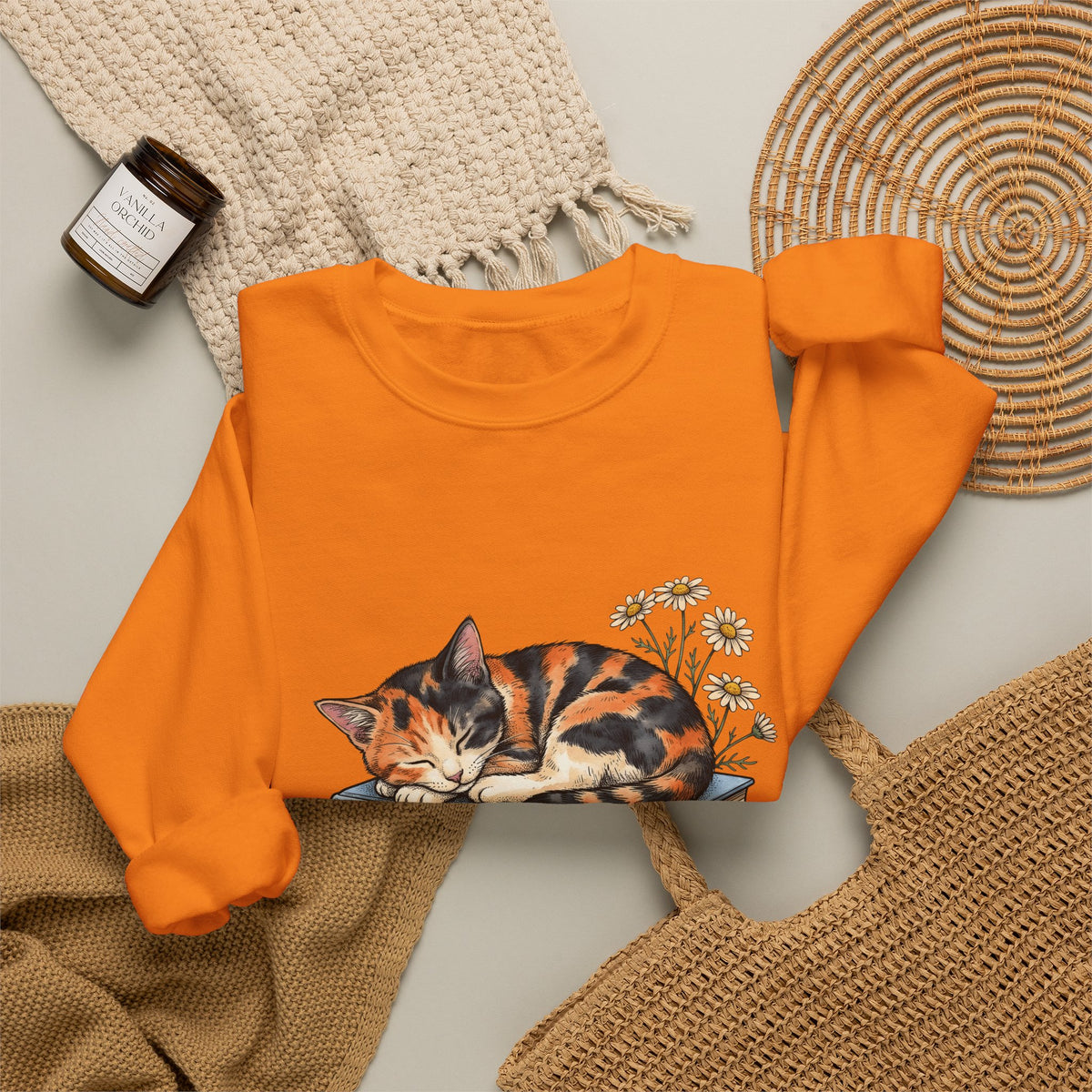 Calico Cat Sweatshirt Cat Floral Gift Women Hand Drawn Sweatshirt Kitten Sweatshirt Cat Fan Illustrated Graphic Vintage Books Sweatshirt