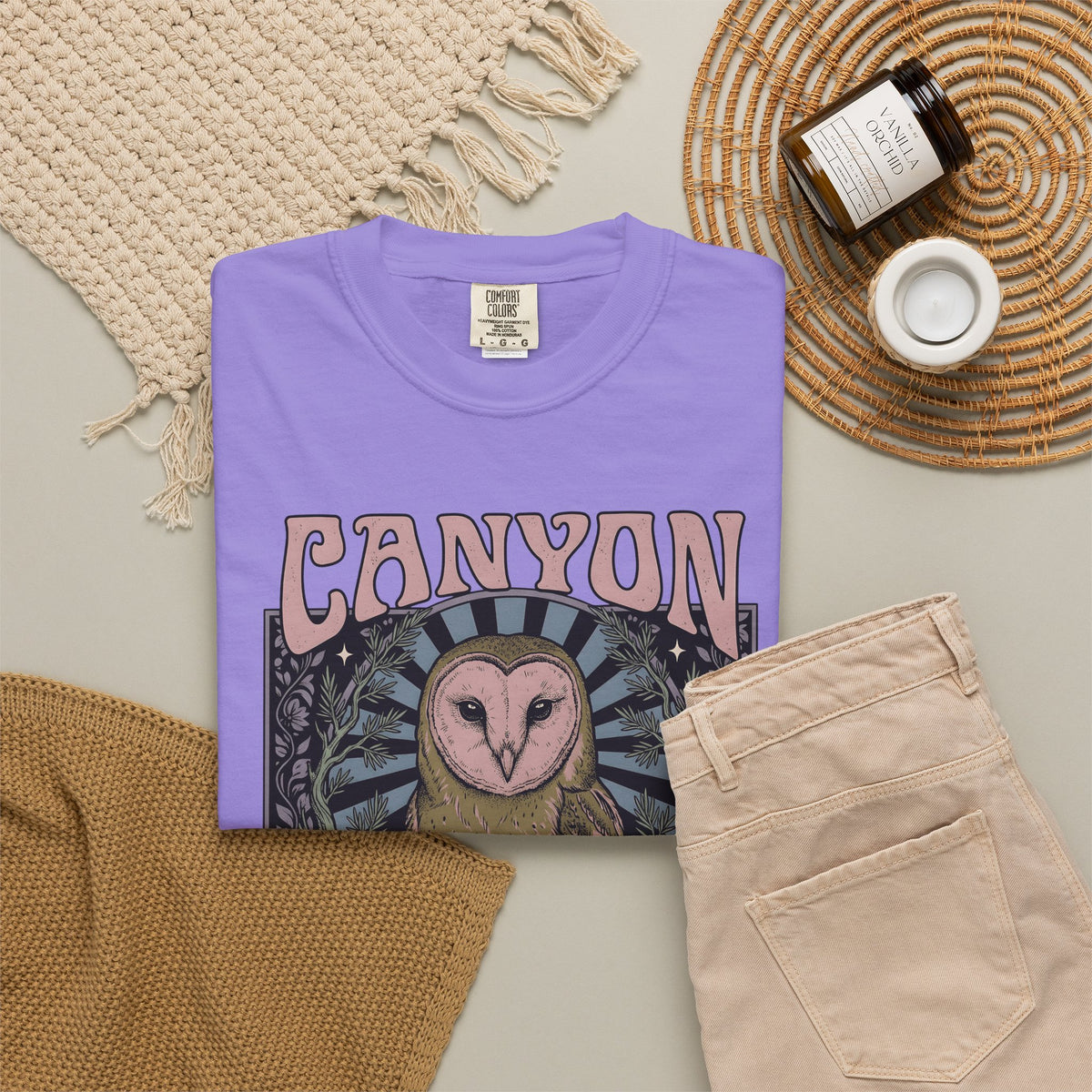Barn Owl Boho Chic Fauna Gift Hand Drawn Owl Bohemian Fan Illustrated Colorful Blossom T-Shirt