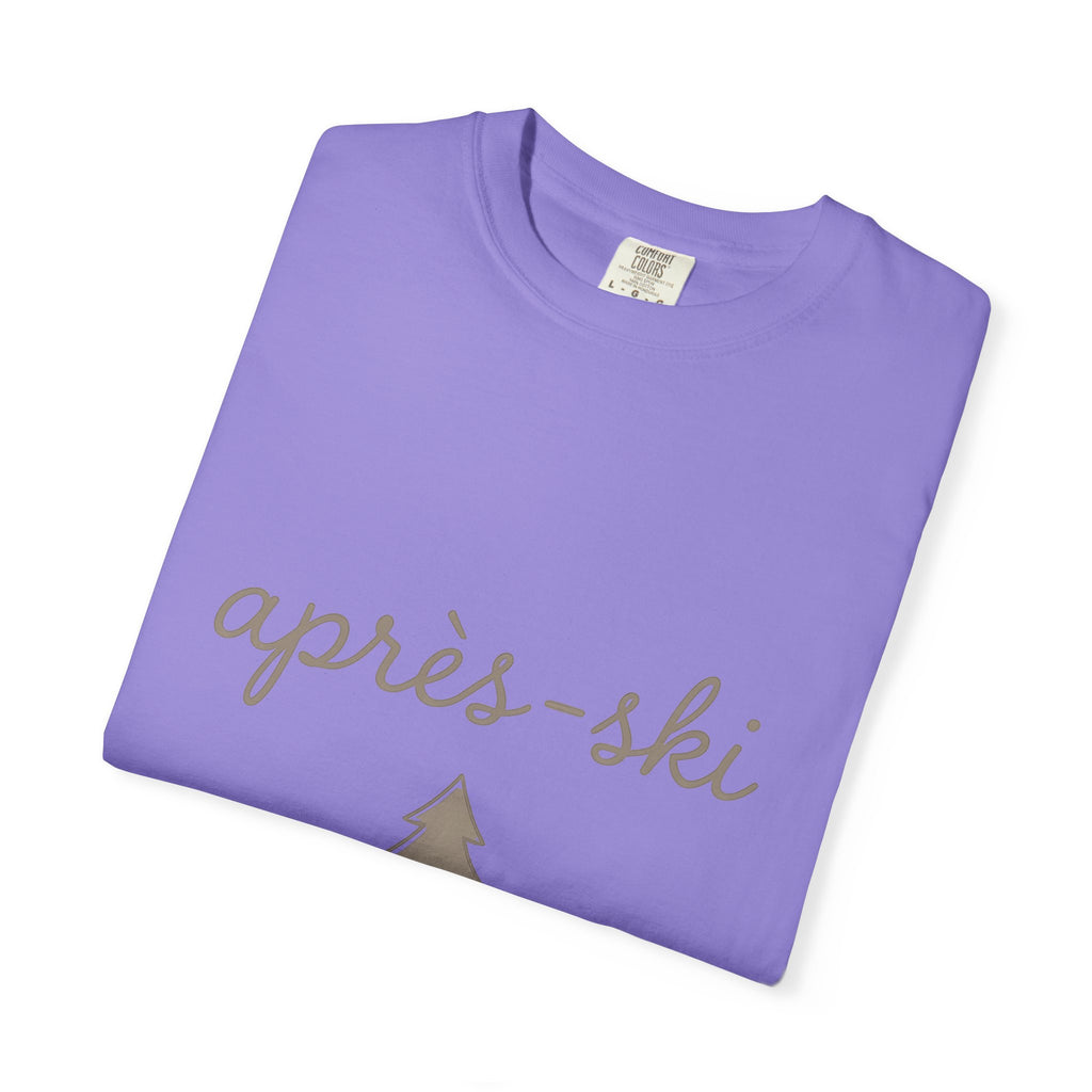 Pine Tree Holiday Freeze Gift Basic Evergreen Christmas Fan Simple Frost Trendy T-Shirt