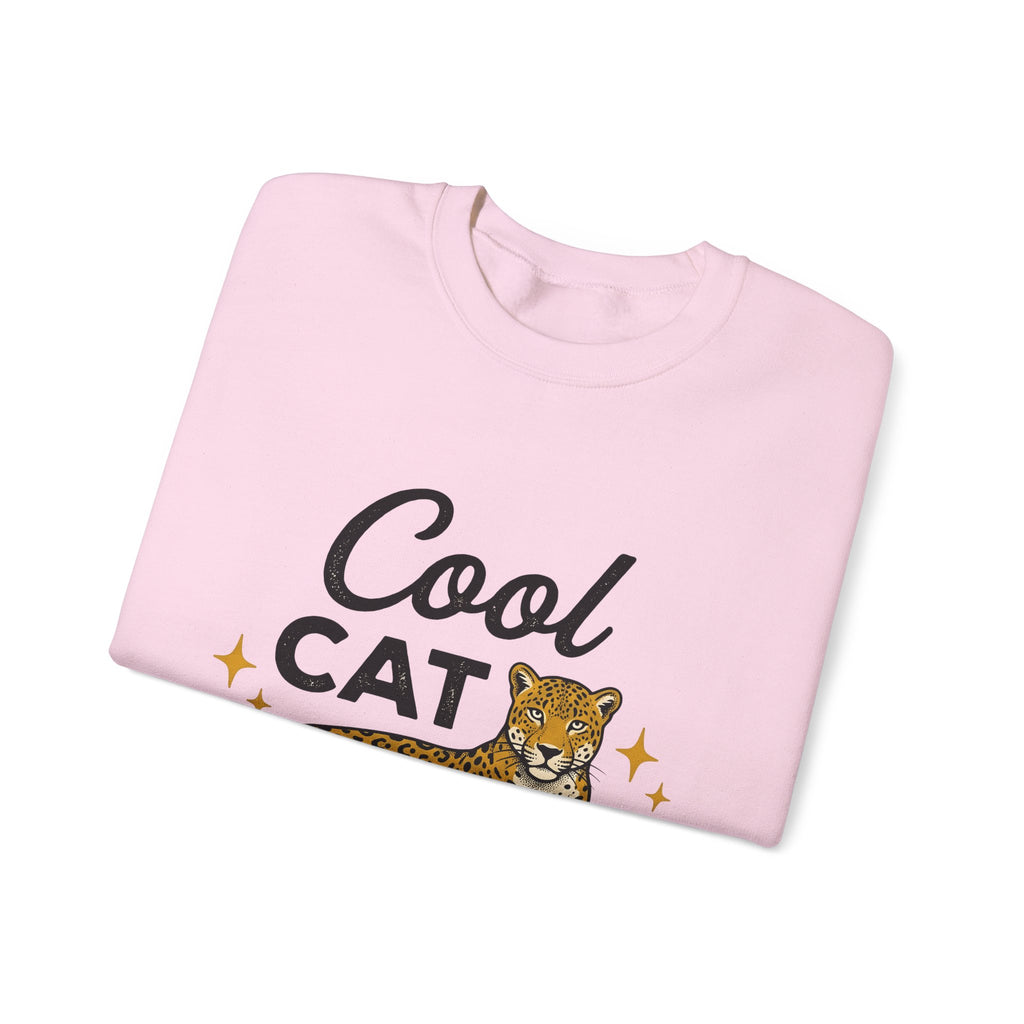 Spotted Cat Sweatshirt Cat Fauna Gift Women Antique Sweatshirt Tabby Cat Sweatshirt Cat Fan Feline Sweatshirt Wildlife Graphic Throwback Twinkles Sweatshirt