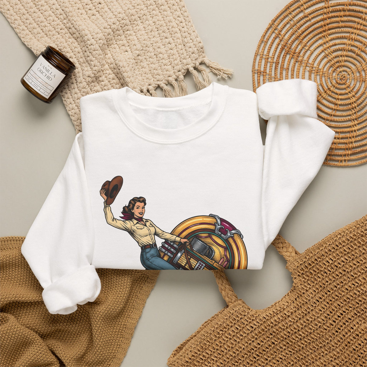 Cowgirl Jukebox Sweatshirt Cowgirl Audio Gift Women Farmhouse Sweatshirt Jukebox Sweatshirt Cowgirl Fan Rustic Sweatshirt Sound Graphic Mid Century Cowboy