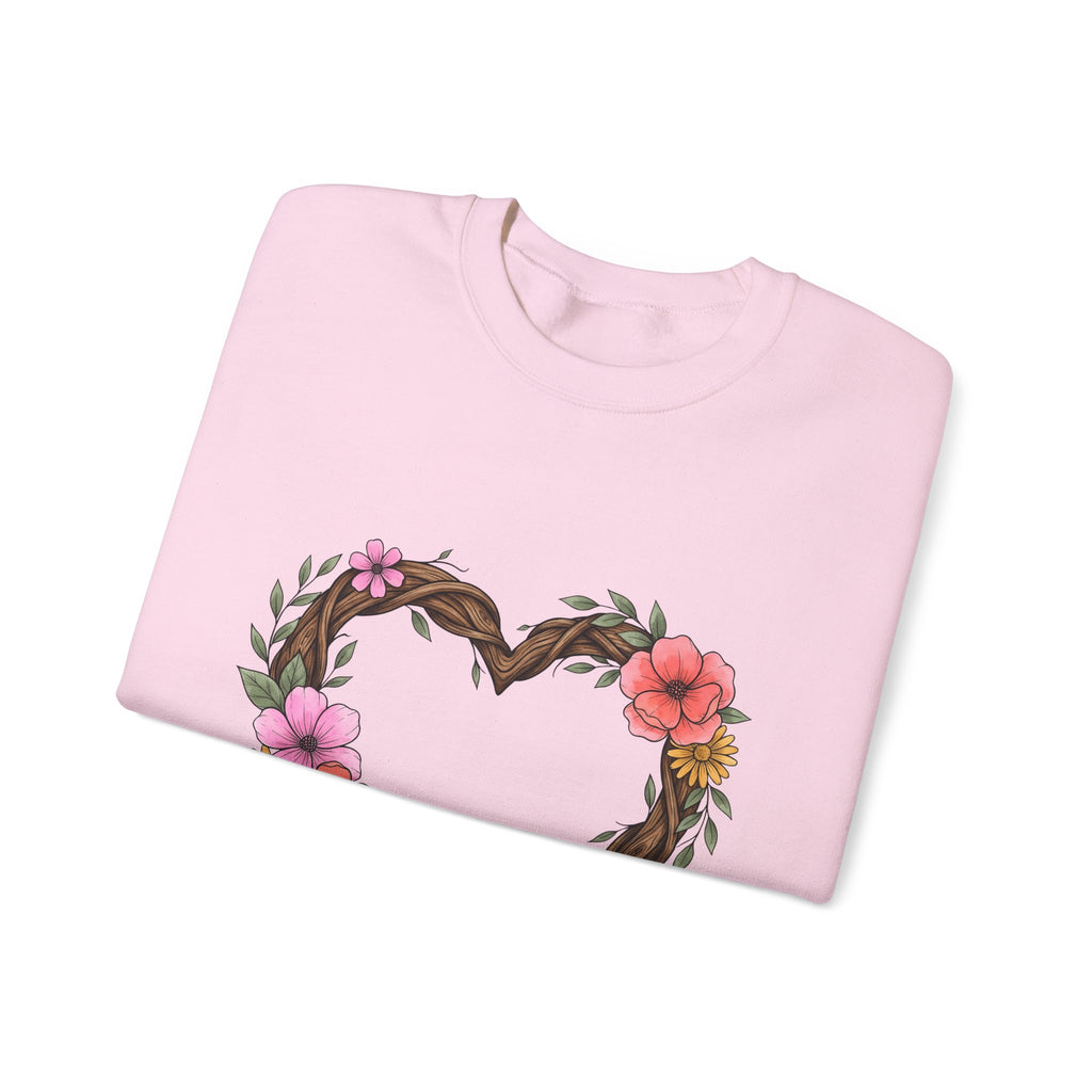Floral Heart Sweatshirt Boho Chic Nature Gift Women Hand Drawn Sweatshirt Heart Sweatshirt Bohemian Fan Illustrated Sweatshirt Environmental Graphic Botanical