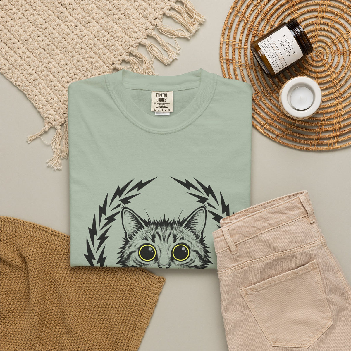 Striped Cat Cat Comedy Gift Modern Tabby Cat Feline Fan Retro Electric T-Shirt