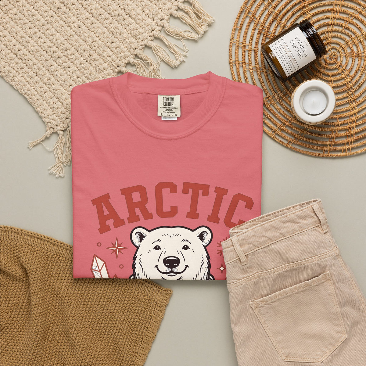 White Bear T-Shirt Christmas Cold Season Gift Women Comic T-Shirt Polar Bear T-Shirt Winter Fan Cartoon T-Shirt Frost Graphic Retro Ice Crystals