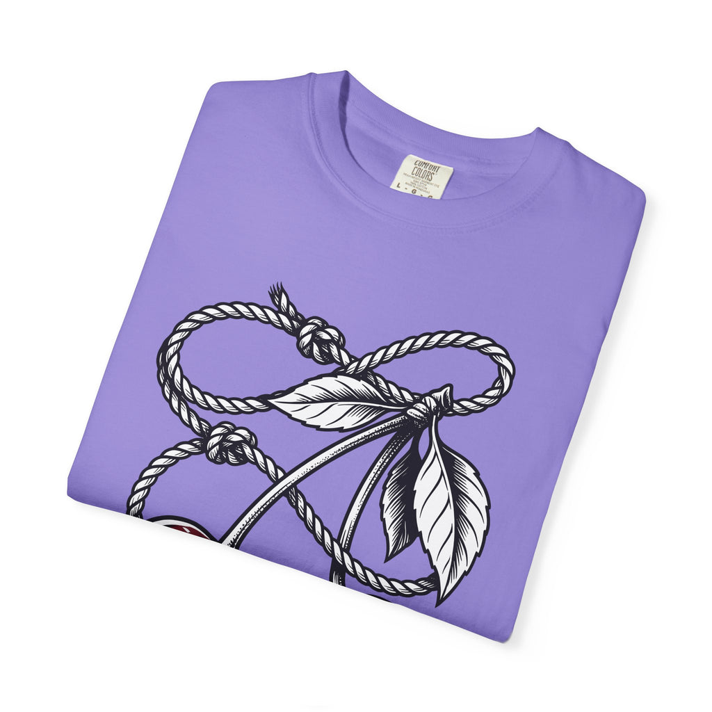 Cherry Vine T-Shirt Cowgirl Ranch Gift Women Retro T-Shirt Grapevine T-Shirt Rodeo Fan Vintage T-Shirt Farmhouse Graphic Sketch Foliage T-Shirt