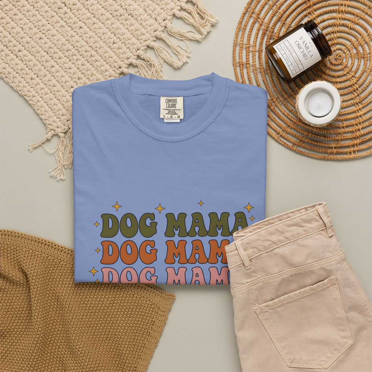 Old School Font T-Shirt Dog Mom Fauna Gift Women Retro T-Shirt Typography T-Shirt Dog Mom Fan Vintage T-Shirt Wildlife Graphic Funky Shining T-Shirt