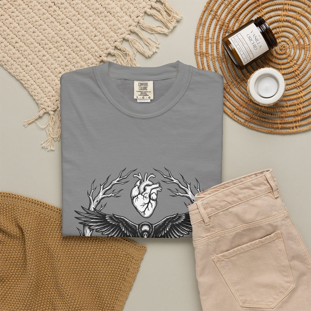 Raven Love T-Shirt Gothic Gloom Gift Women Spooky T-Shirt Crow Love T-Shirt Dark Fan Creepy T-Shirt Dark Illustration Hand Drawn Antler Crown