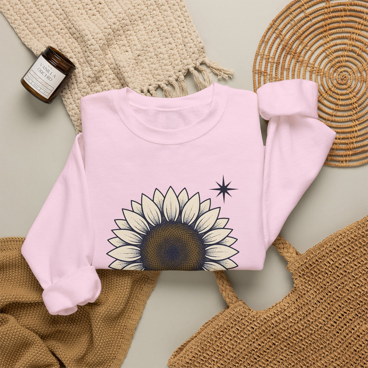 Sunflower Design Sweatshirt Floral Outdoors Gift Women Hippie Sweatshirt Sunflower Sweatshirt Flower Fan Bohemian Sweatshirt Adventure Graphic Rustic Sparkles
