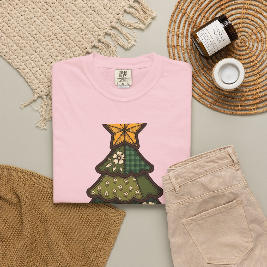 Christmas Tree Christmas Holiday Gift Farmhouse Fir Christmas Fan Rustic Seasonal Vintage Red Bow T-Shirt