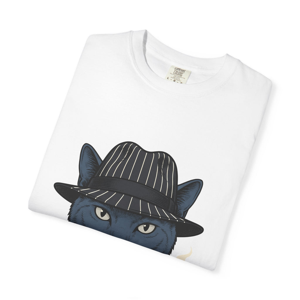 Cat Bonnet T-Shirt Cat Satire Gift Women Antique T-Shirt Headgear T-Shirt Feline Fan Vintage T-Shirt Parody Graphic Line Art Stogie T-Shirt