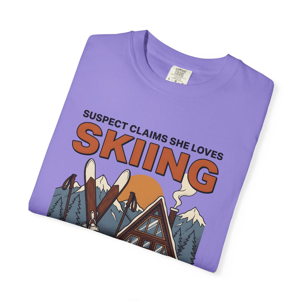Ski Gear Lodge T-Shirt Skiing Winter Gift Women Cartoon T-Shirt Ski Lodge T-Shirt Skier Enthusiast Cartoonish T-Shirt Frosty Graphic Vintage