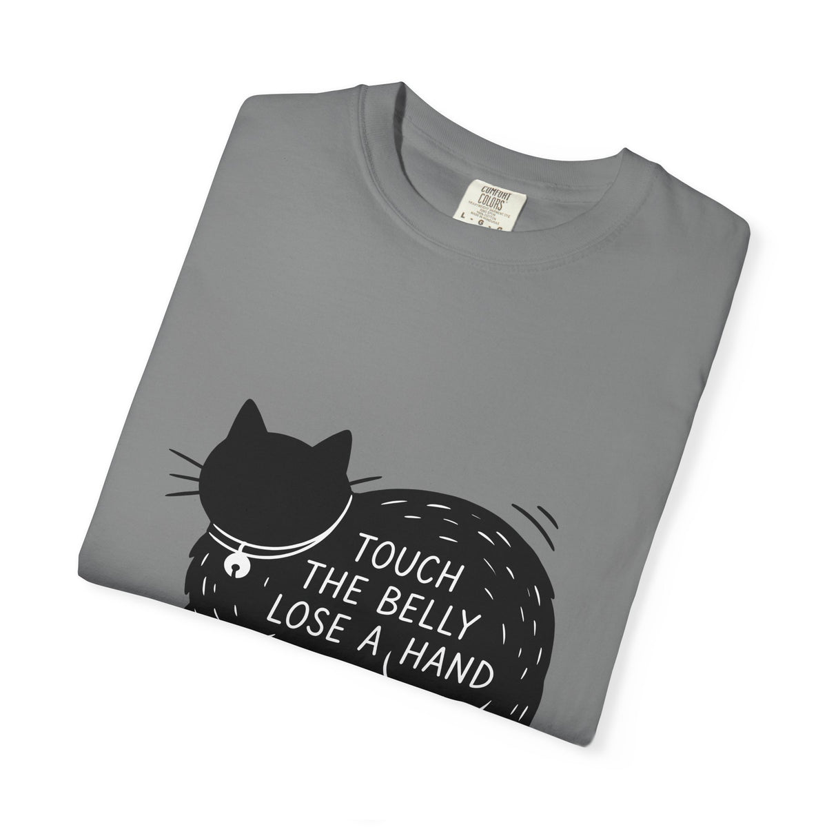 Black Feline T-Shirt Cat Fun Gift Women Flat T-Shirt Cat T-Shirt Cat Fan Minimalist T-Shirt Humorous Graphic Chic Pendant T-Shirt