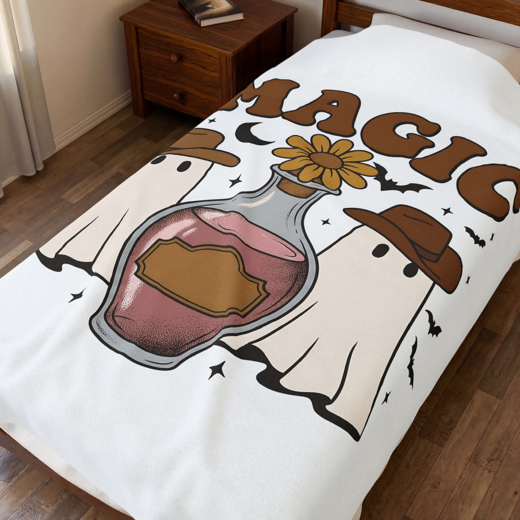 Cowboy Ghosts Blanket Halloween Witchcraft Gift Women Vintage Blanket Specters Blanket Horror Fan Occult Graphic Blanket Retro Potion Bottle Blanket