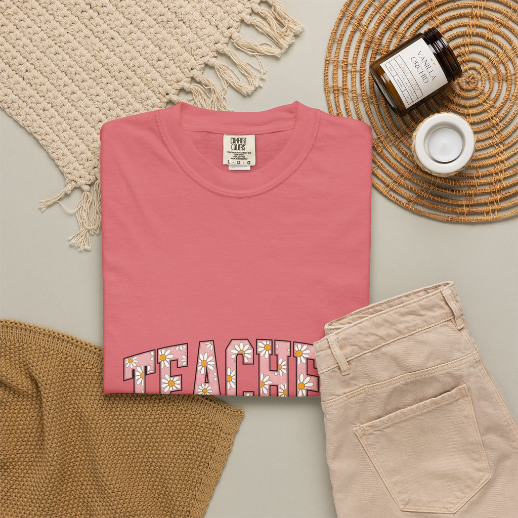 Daisy Motif Phrase T-Shirt Teacher Garden Gift Women Folk T-Shirt Flower Phrase T-Shirt Educator Enthusiast Floral T-Shirt Gardening Graphic