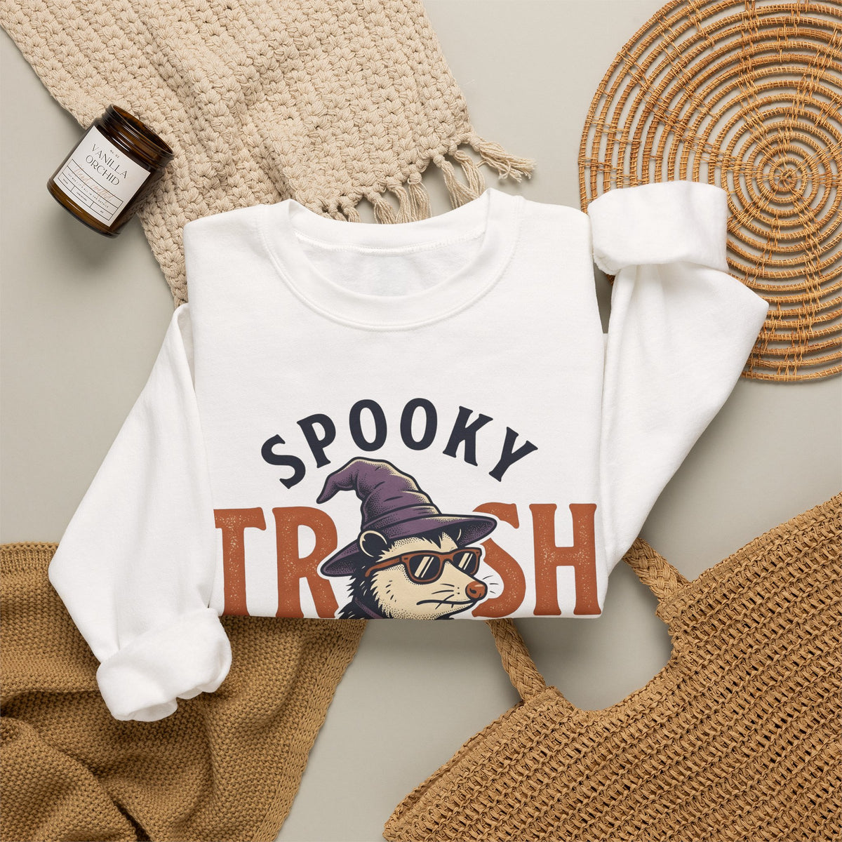 Possum Wizard Halloween Animal Gift Vintage Opossum Spooky Fan Retro Creature Hand Drawn Sweatshirt