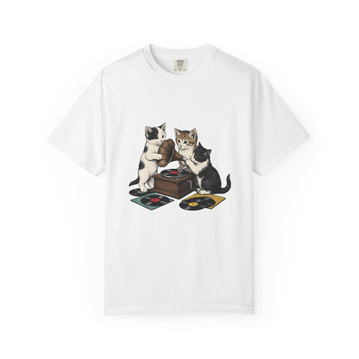Cats Turntable T-Shirt Cat Songs Gift Women Sketch T-Shirt Record Player T-Shirt Feline Fan Vinyl T-Shirt Music Graphic Cartoon Lp Discs T-Shirt