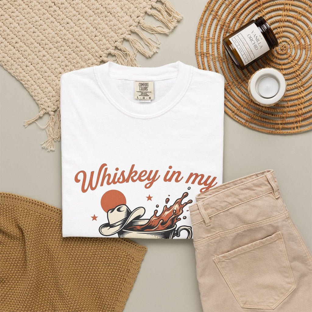 Hot Drink Western Hat T-Shirt Cowgirl Rodeo Gift Women Distressed T-Shirt Coffee T-Shirt Cowgirl Fan Vintage T-Shirt Rodeo Graphic Retro Shines