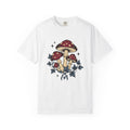 Toadstool Bunch T-Shirt Boho Chic Forest Gift Women Line Art T-Shirt Mushroom T-Shirt Bohemian Fan Minimalist T-Shirt Woods Graphic Rustic Creeper