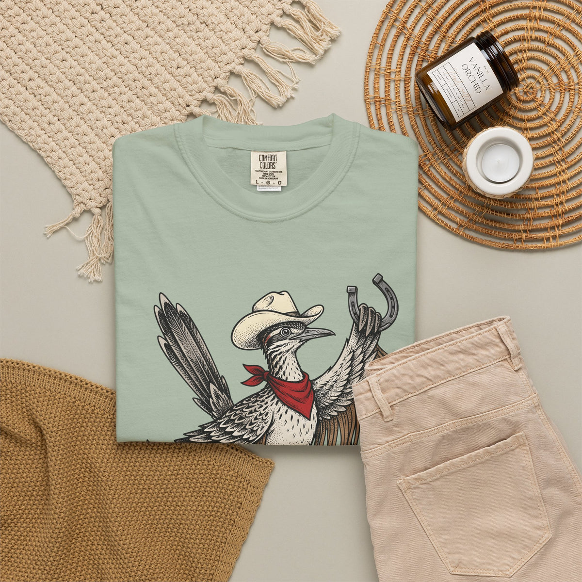 Cowboy Bird T-Shirt Cowgirl Country Gift Women Hand Drawn T-Shirt Rodeo T-Shirt Cowgirl Fan Illustrated T-Shirt Rural Graphic Cartoon Horseshoe