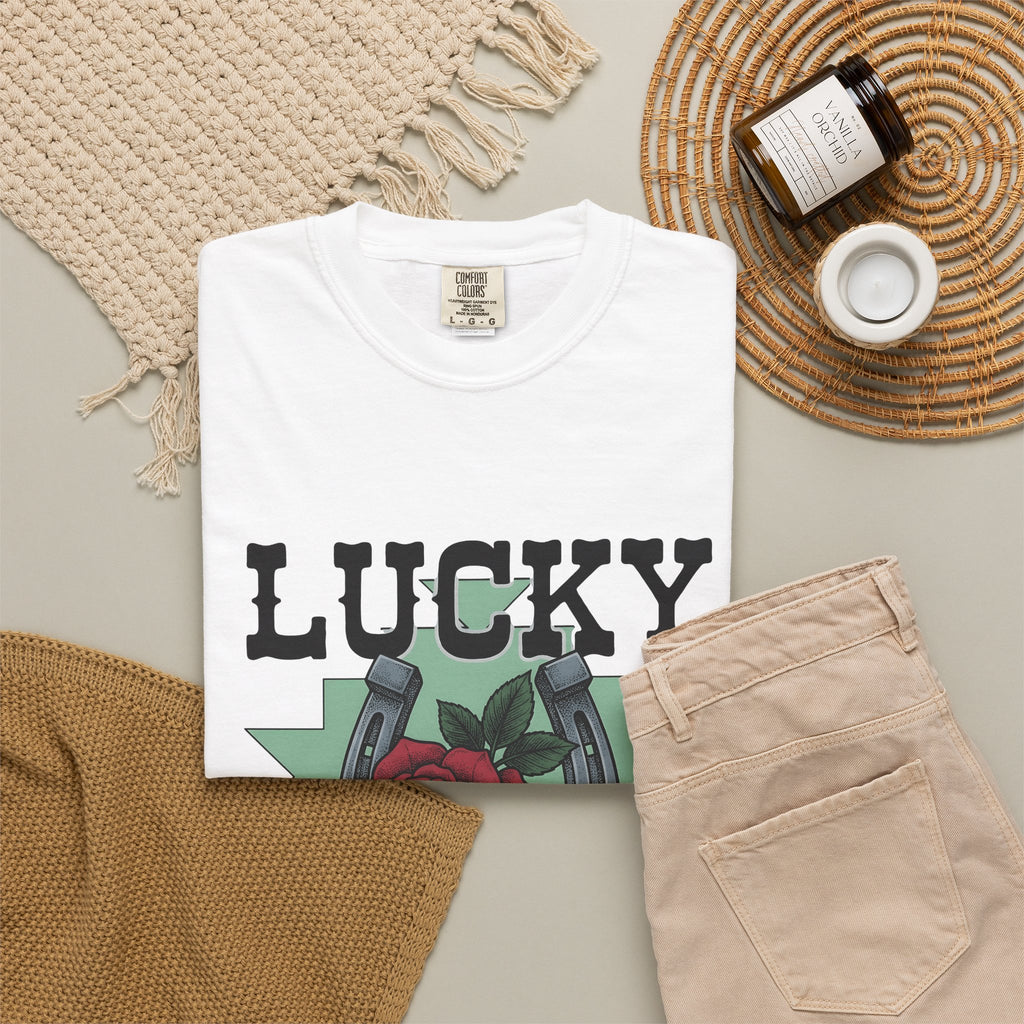 Horseshoe Rose T-Shirt Cowgirl Ranch Gift Women Line Art T-Shirt Rosebud T-Shirt Cowgirl Fan Minimalist T-Shirt Farmhouse Graphic Classic Shape