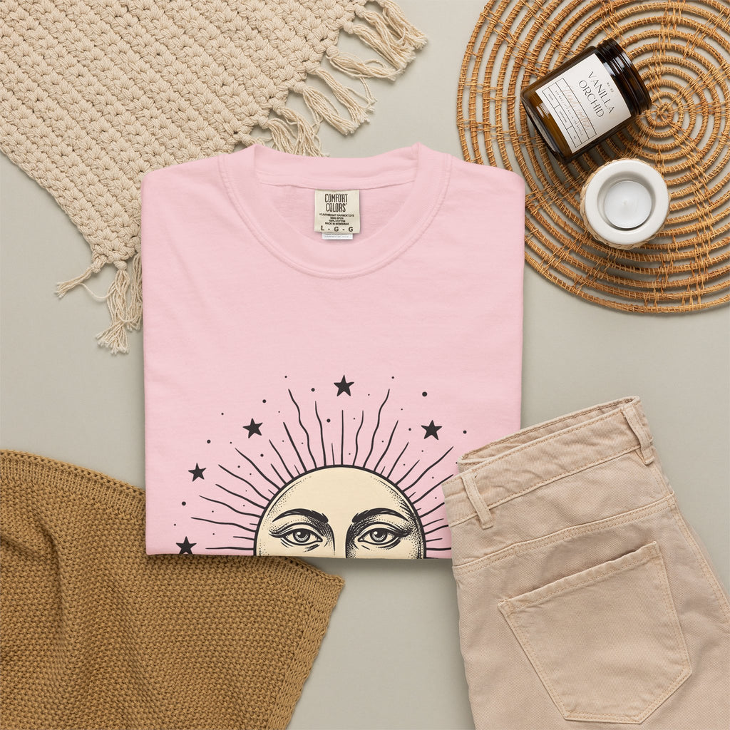 Sun Face T-Shirt Boho Chic Space Gift Women Rustic T-Shirt Sun T-Shirt Hippie Fan Bohemian T-Shirt Galaxy Graphic Line Art Stars T-Shirt
