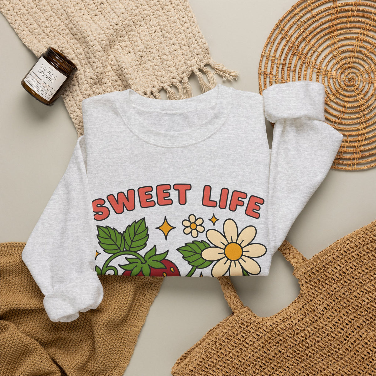 Strawberry Flower Boho Chic Produce Gift Strawberry Hippie Fan Illustrated Fruit Vintage Sweatshirt