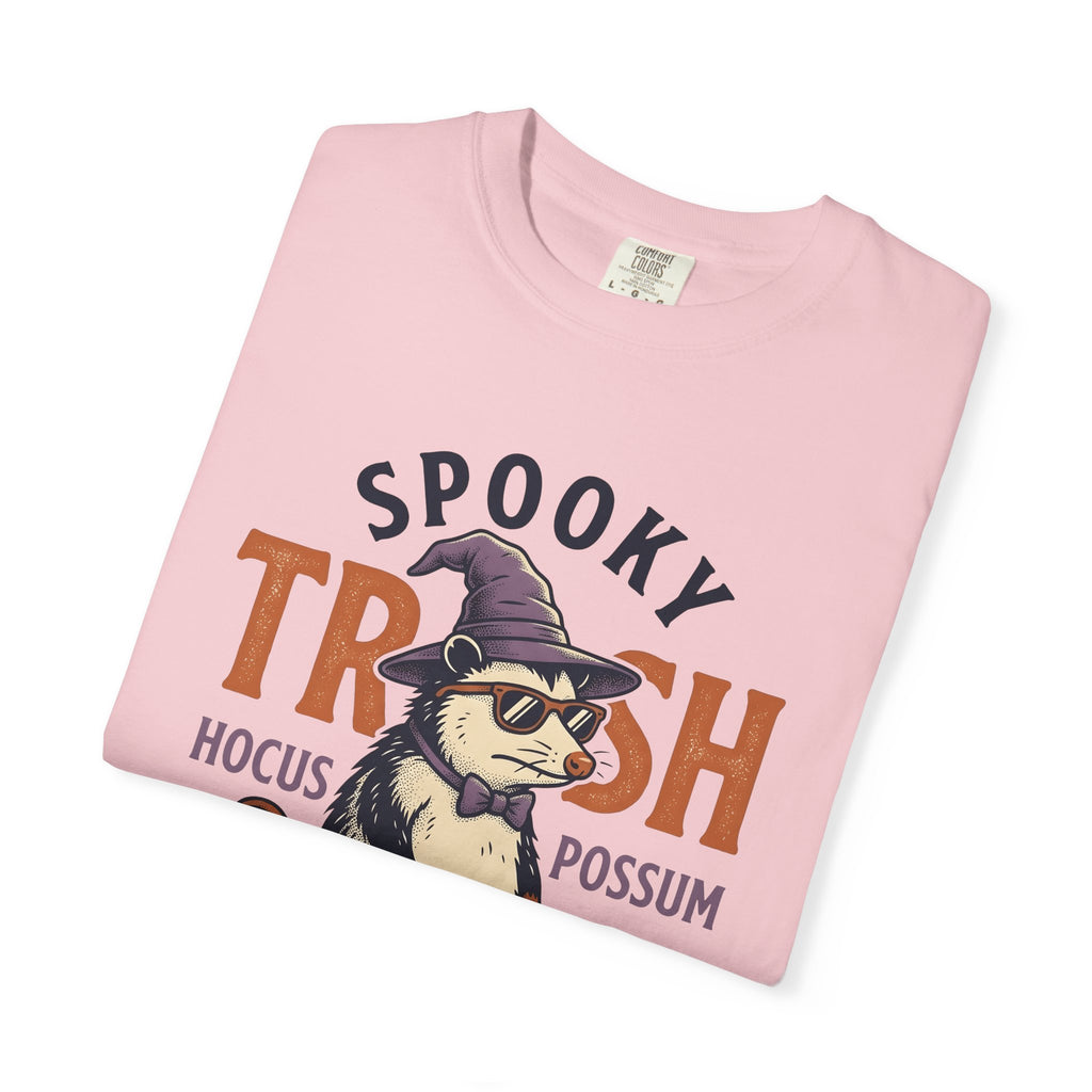 Possum Wizard Halloween Animal Gift Vintage Opossum Spooky Fan Retro Creature Hand Drawn T-Shirt