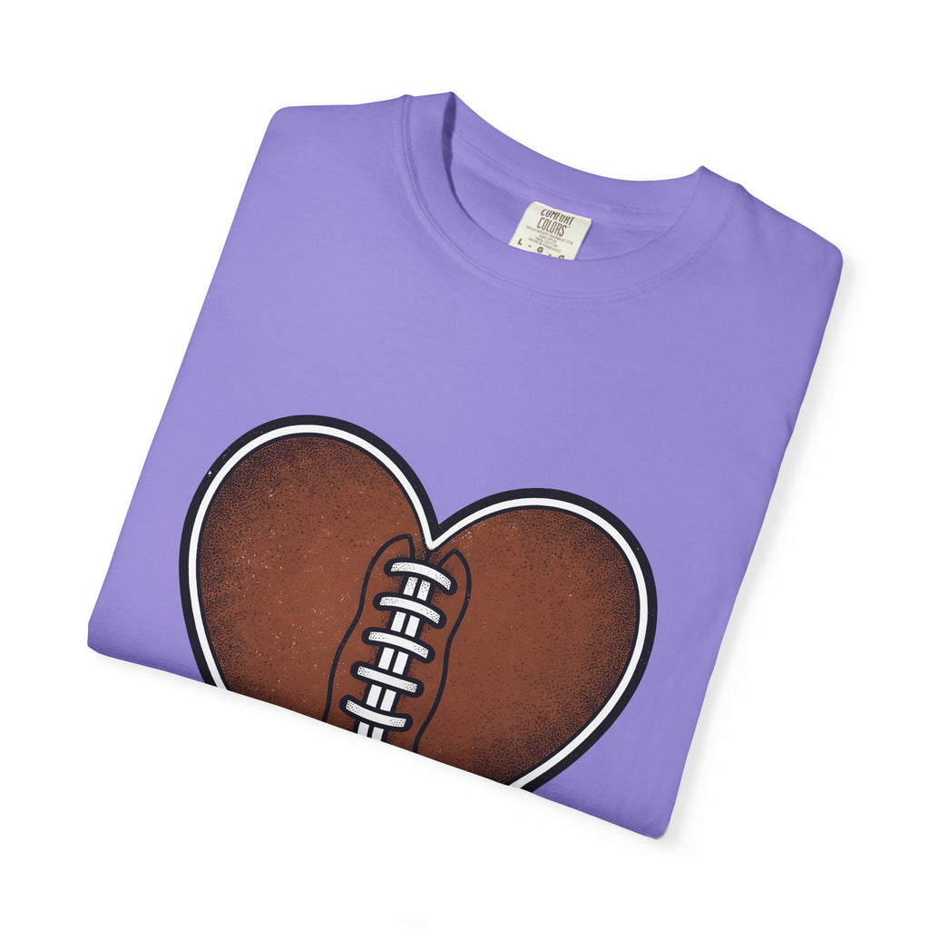 Football Love T-Shirt Moms Fitness Gift Women Line Art T-Shirt Soccer T-Shirt Mom Enthusiast Football T-Shirt Fitness Graphic Cartoon Seam T-Shirt