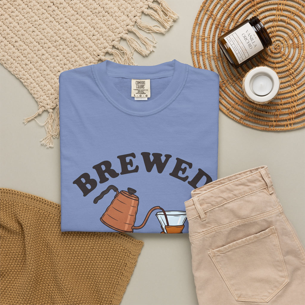 Coffee Maker T-Shirt Coffee Beverage Gift Women Sketch T-Shirt Brewer T-Shirt Coffee Fan Coffee Illustration Design Retro Pour Over T-Shirt