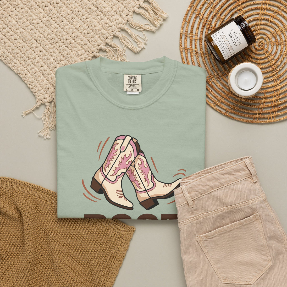 Cowboy Boots T-Shirt Cowgirl Country Gift Women Cartoon T-Shirt Boot T-Shirt Cowgirl Fan Rodeo T-Shirt Country Graphic Retro Western T-Shirt