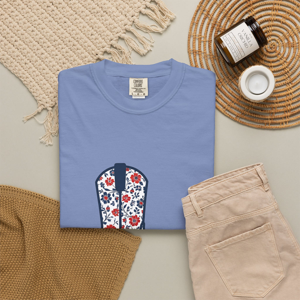 Western Boot America 4Th Of July Cowboy Gift Flower Boot Patriot Fan Floral Rodeo T-Shirt