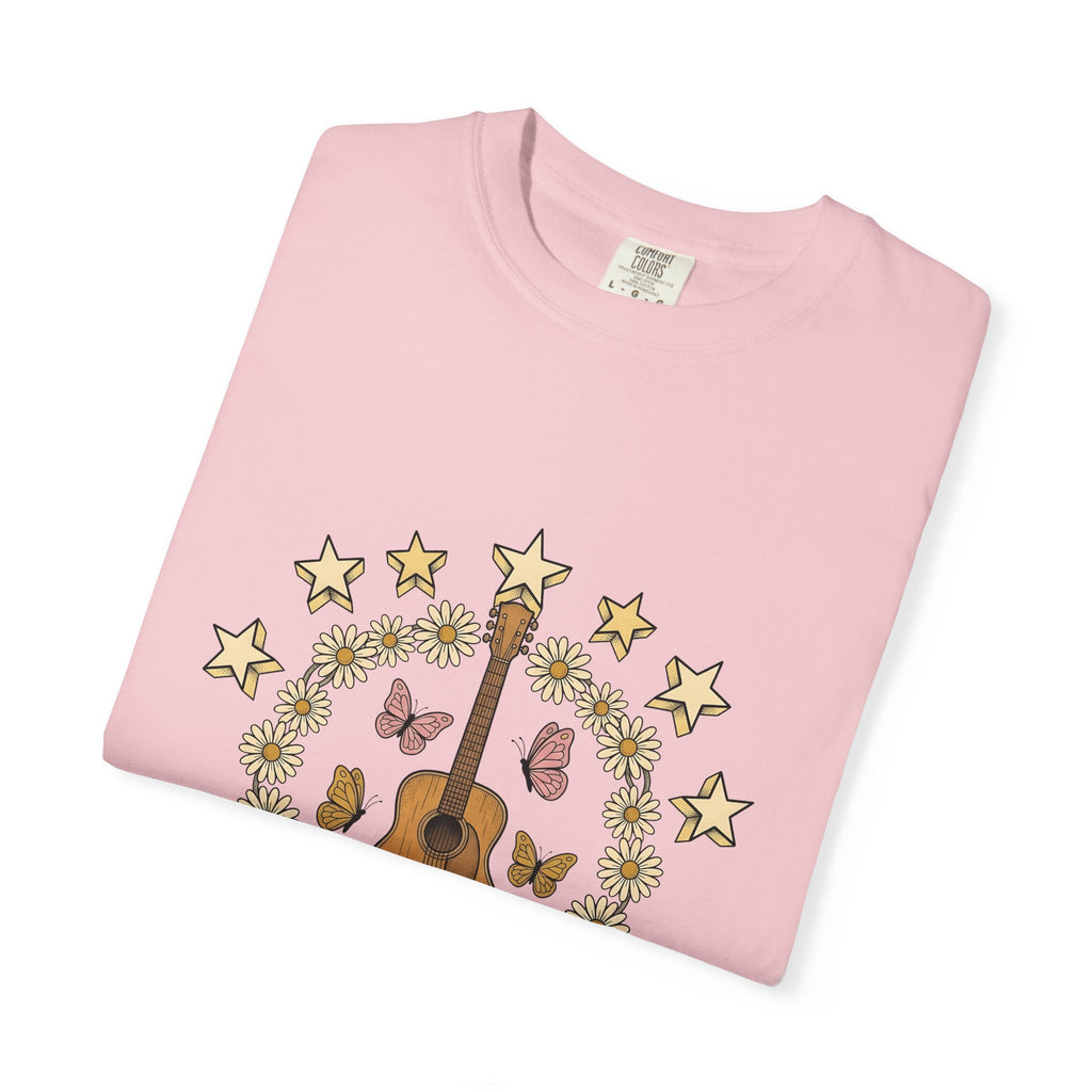 Acoustic Guitar T-Shirt Cowgirl Music Gift Women Boho T-Shirt Guitar T-Shirt Cowboy Fan Boho Chic T-Shirt Melody Graphic Vintage Daisies T-Shirt