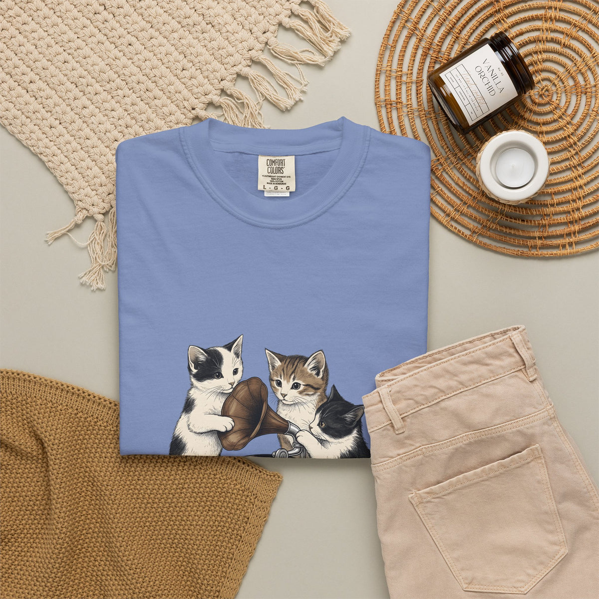 Cats Turntable T-Shirt Cat Songs Gift Women Sketch T-Shirt Record Player T-Shirt Feline Fan Vinyl T-Shirt Music Graphic Cartoon Lp Discs T-Shirt