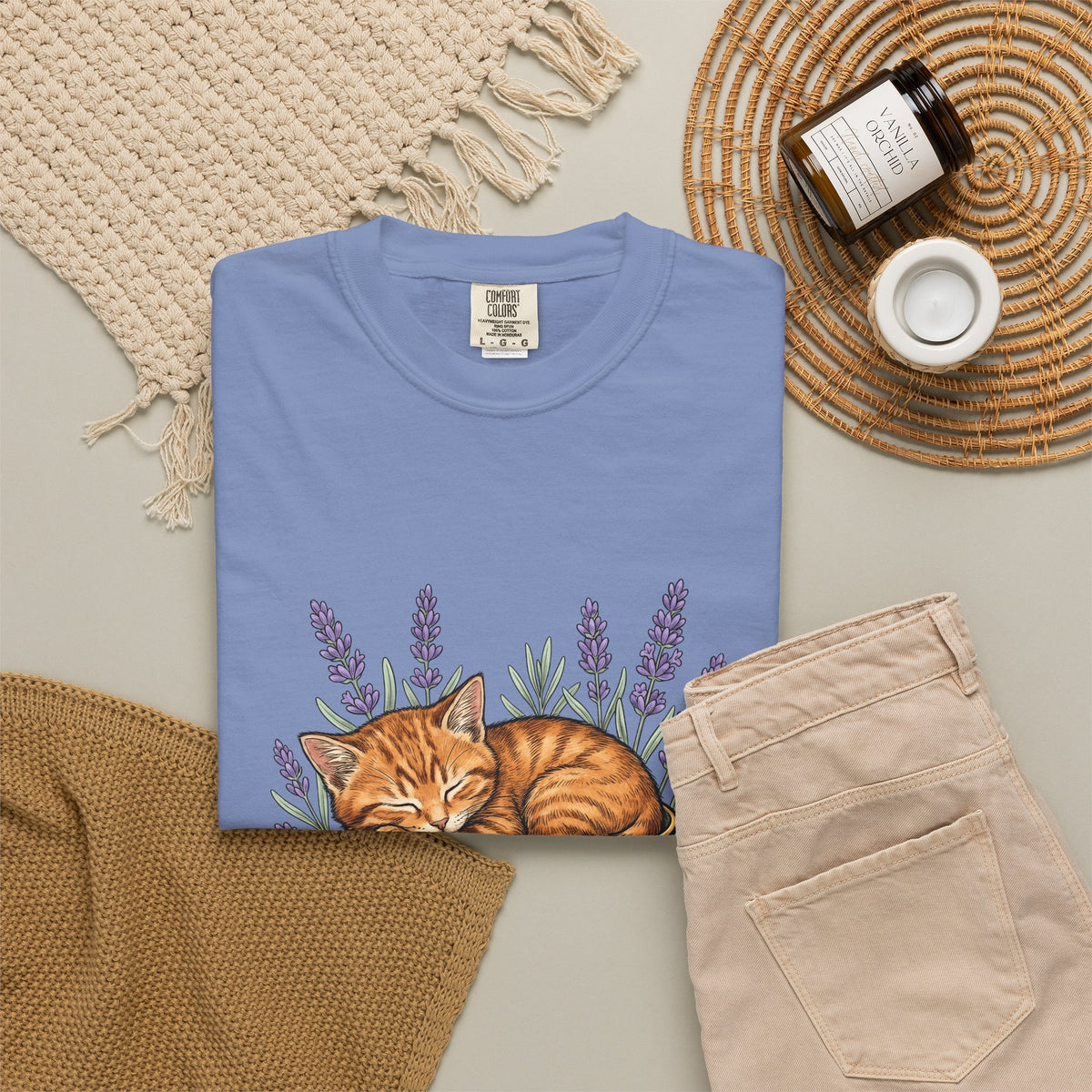 Kitten Cup T-Shirt Cat Garden Gift Women Line Art T-Shirt Cat T-Shirt T-Shirt Cat Fan Feline Graphic T-Shirt Floral Design Hand Painted Flower T-Shirt