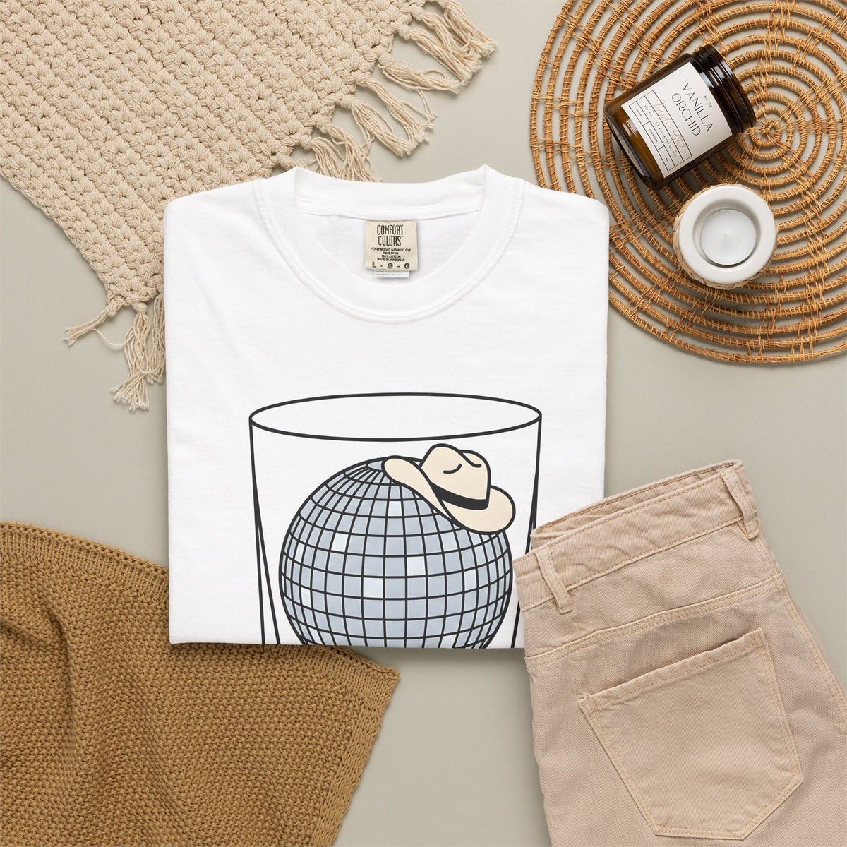 Disco Ball Glass T-Shirt Cowgirl Festivity Gift Women Cartoon T-Shirt Mirror Ball T-Shirt Rodeo Fan Comic T-Shirt Party Graphic Hand Drawn Cowboy