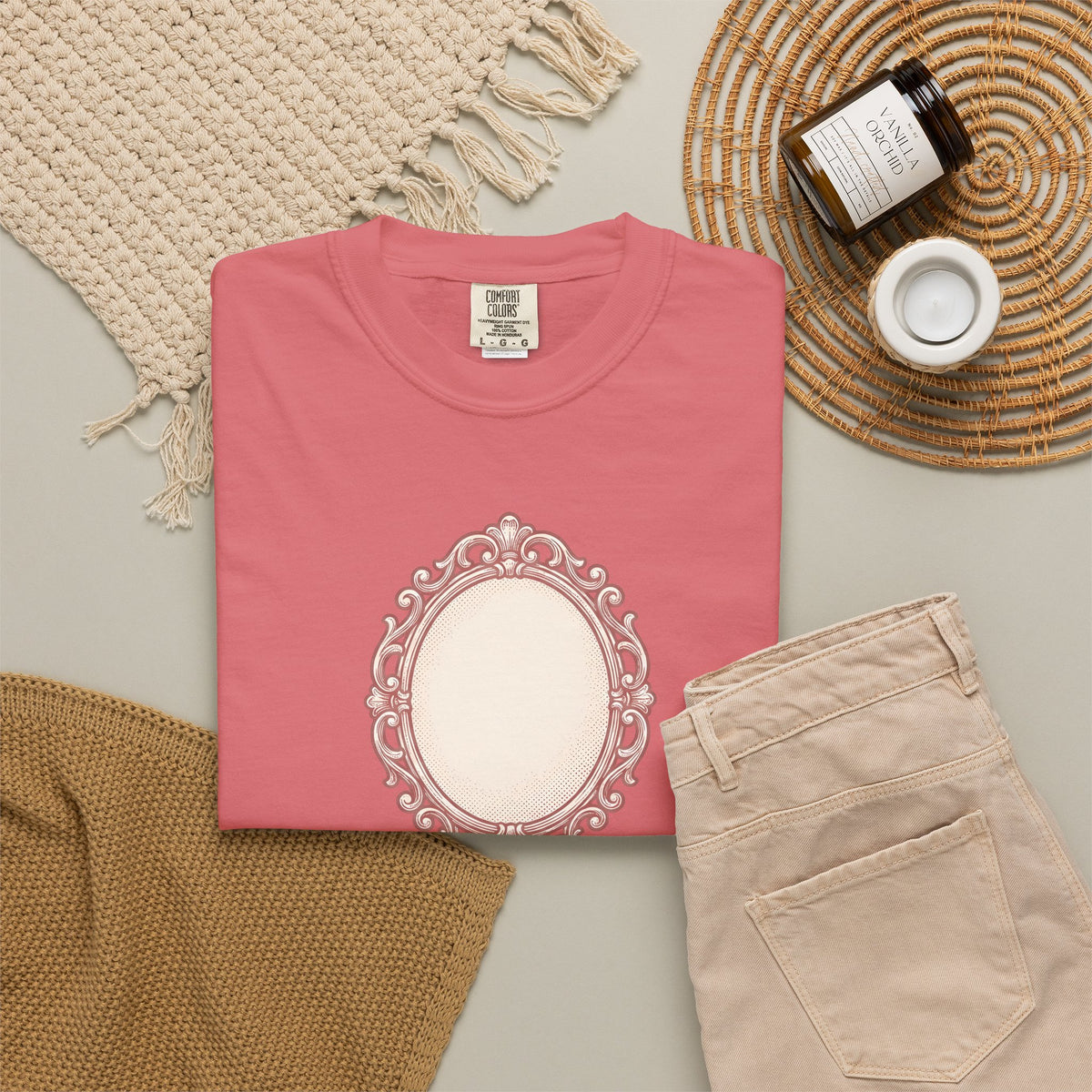 Fancy Mirror T-Shirt Cute Clothing Gift Women Antique T-Shirt Glass T-Shirt Adorable Fan Vintage T-Shirt Apparel Graphic Doodle Knot T-Shirt