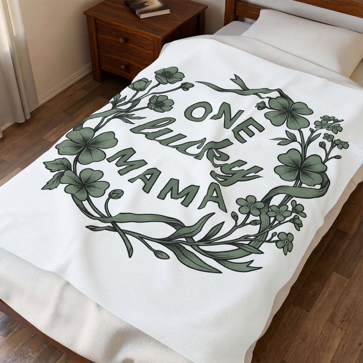 Lucky Leaf Wreath Blanket Moms Amulet Gift Women Minimalist Blanket Wreath Blanket Mother Fan Simple Blanket Talisman Graphic Sketch Streamer