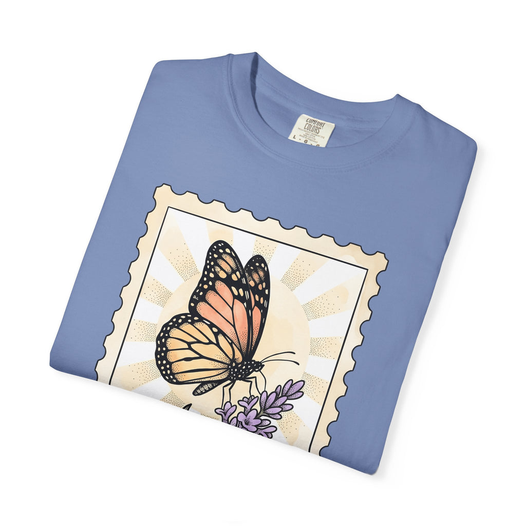 Moth Flower Butterfly Plant Gift Hippie Flower Butterfly Enthusiast Bohemian Floral Classic T-Shirt