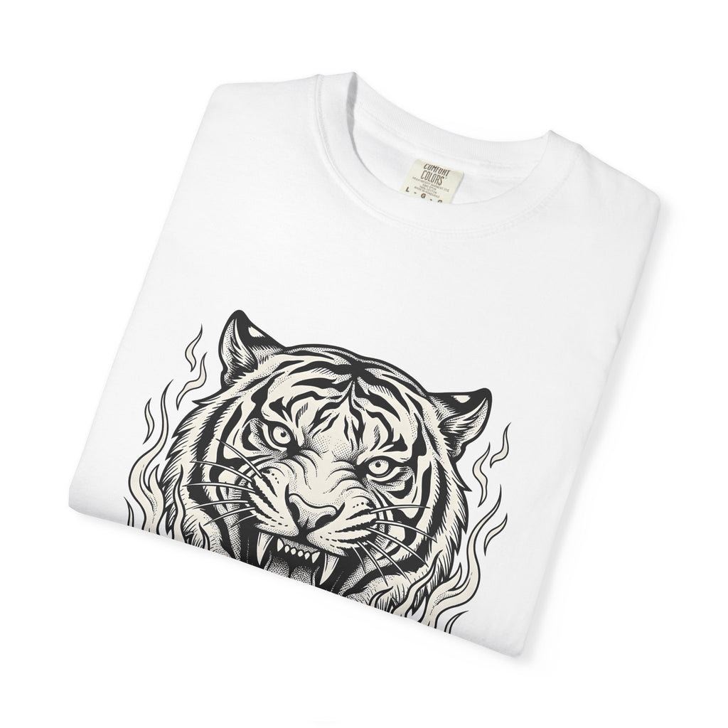 Tiger Face T-Shirt Tiger Wildlife Gift Women Tribal T-Shirt Tiger T-Shirt Tiger Fan Big Cat Graphic Retro Fire T-Shirt