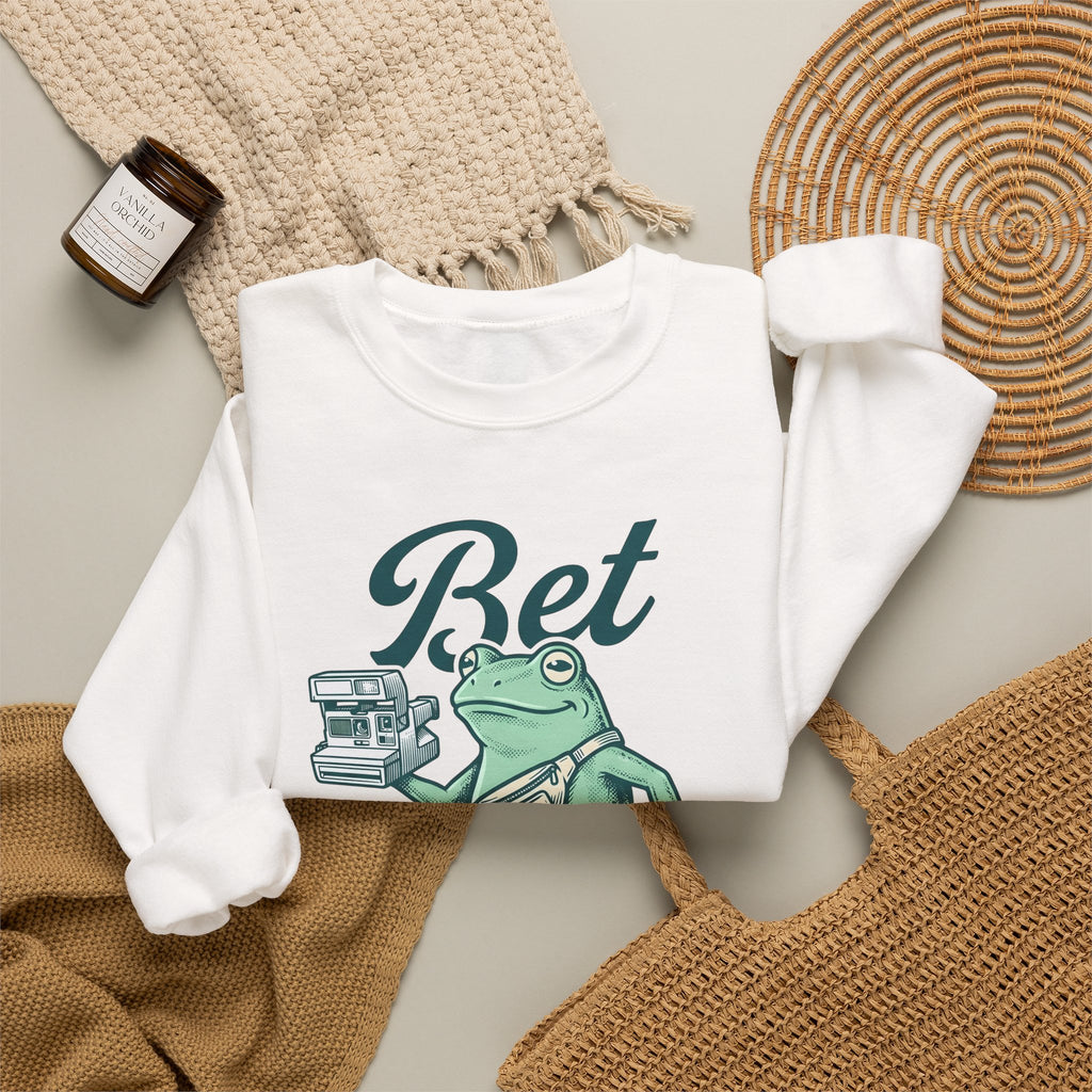 Frog Photo Sweatshirt Funny Wildlife Gift Women Retro Sweatshirt Toad Sweatshirt Humor Fan Vintage Sweatshirt Animal Graphic Sketch Waist Sweatshirt Sweatshirt
