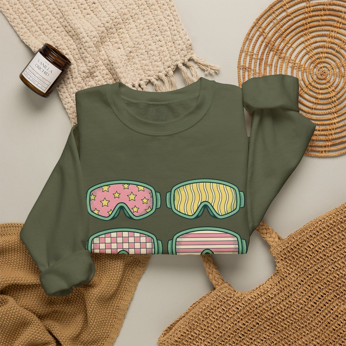 Ski Goggles Sweatshirt Sports Skiing Gift Women Cartoon Sweatshirt Goggles Sweatshirt Athlete Enthusiast Comic Sweatshirt Snowboard Graphic Vintage Stars