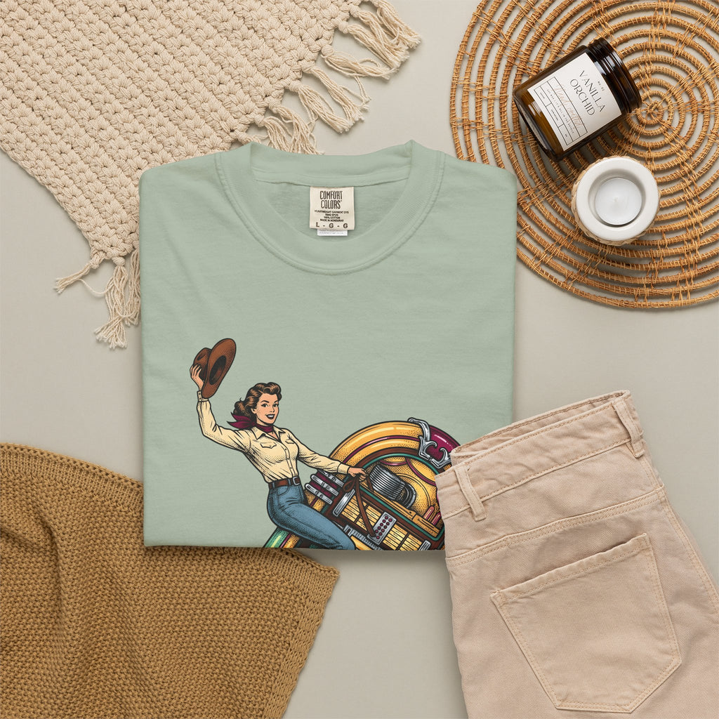 Cowgirl Jukebox T-Shirt Cowgirl Audio Gift Women Farmhouse T-Shirt Jukebox T-Shirt Cowgirl Fan Rustic T-Shirt Sound Graphic Mid Century Cowboy