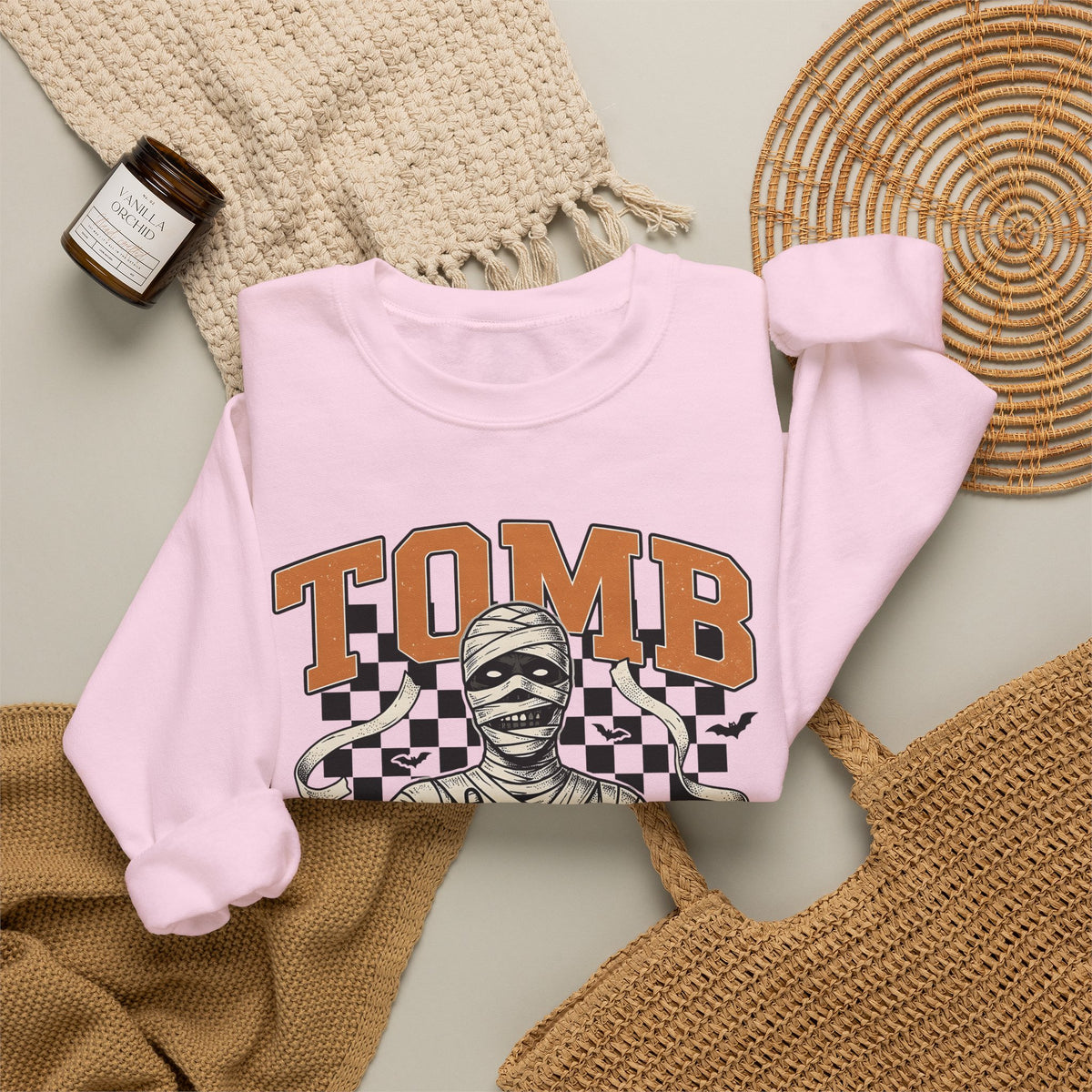Wrapped Mummy Sweatshirt Halloween Fright Gift Women Old School Sweatshirt Mummy Sweatshirt Horror Fan Scary Sweatshirt Scare Graphic