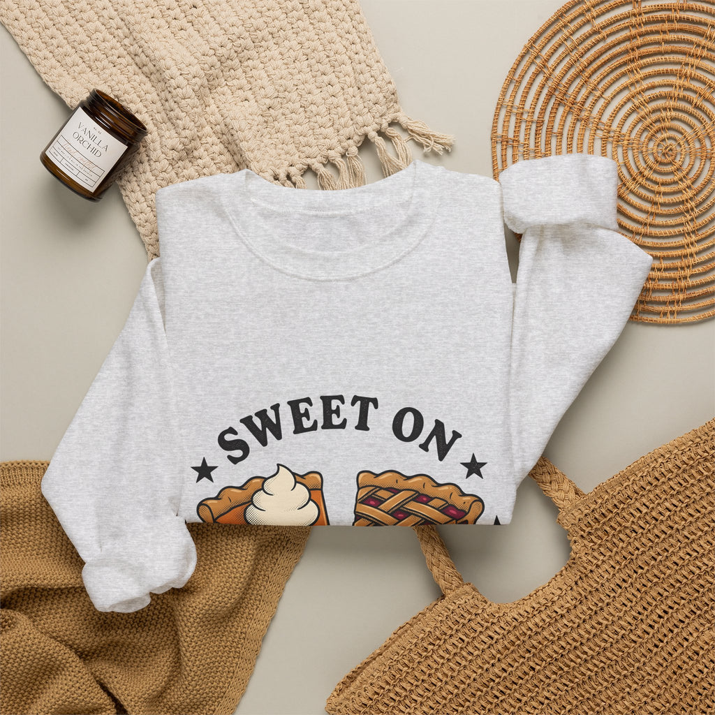 Pie Pieces Sweatshirt Desserts Seasonal Gift Women Retro Sweatshirt Pie Slices Sweatshirt Pastry Fan Vintage Sweatshirt Holiday Graphic Sketch Sparkles Sweatshirt
