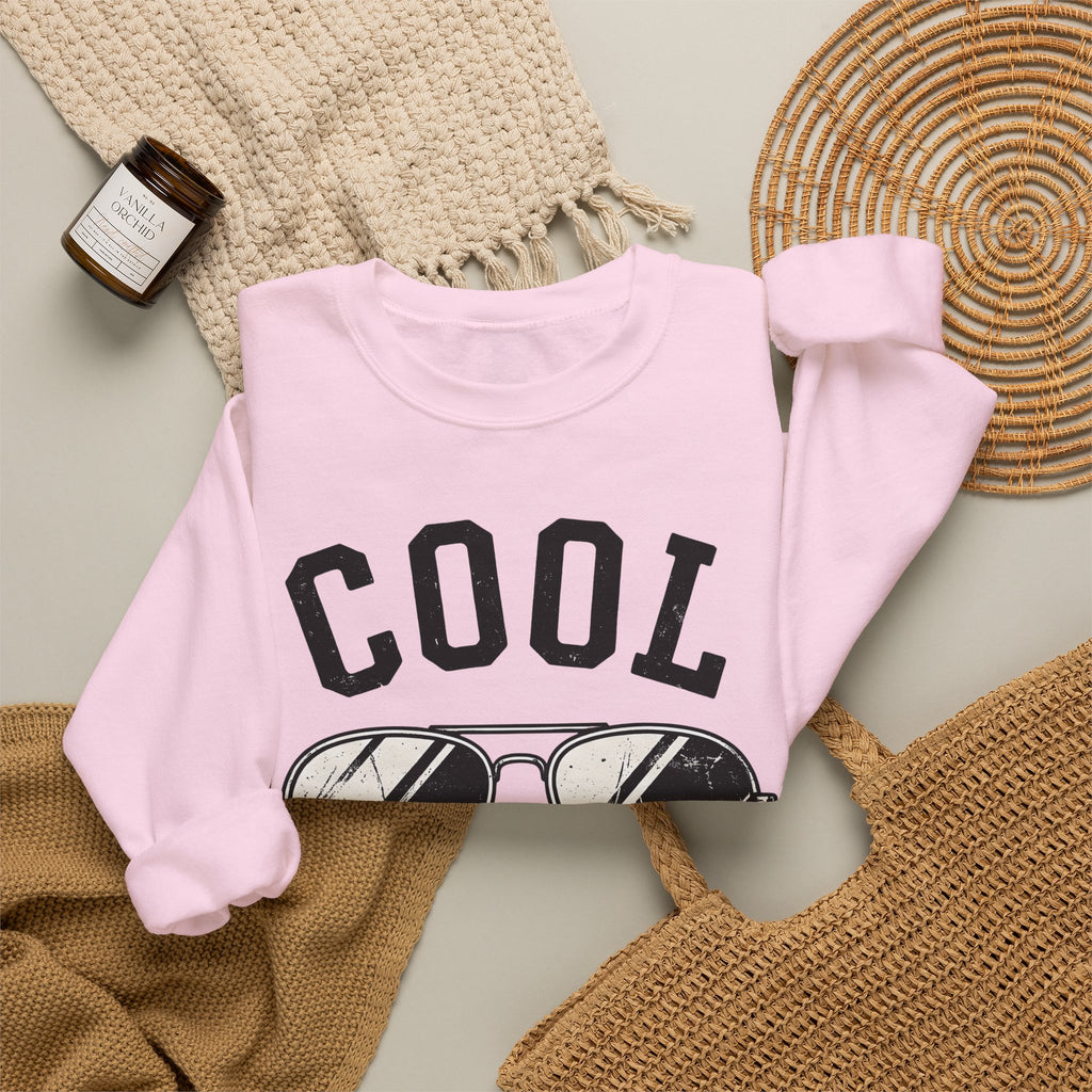 Sunglasses Design Sweatshirt Moms Comedy Gift Women Hand Drawn Sweatshirt Shades Sweatshirt Mom Fan Illustrated Sweatshirt Humor Graphic Line Art Sunglasses