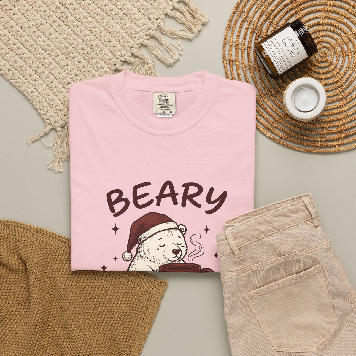 Bear T-Shirt T-Shirt Christmas Animal Gift Women Cute T-Shirt T-Shirt T-Shirt Xmas Fan Coffee T-Shirt T-Shirt Wildlife Graphic Hand Drawn Santa Hat T-Shirt